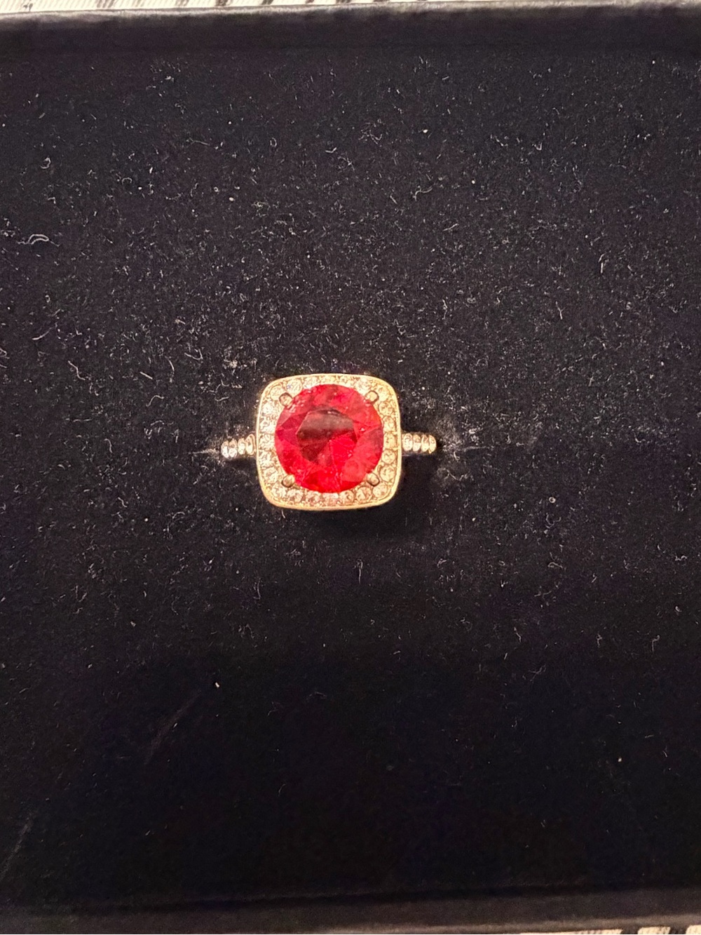Beautiful Red Crystal Halo Ring - Gold Tone Stainless Steel.